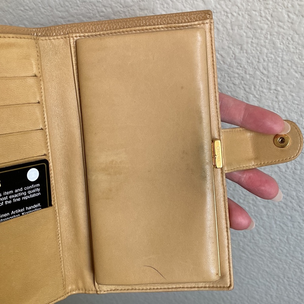 Chanel Caviar Long Wallet- VINTAGE - Picture 5 of 9